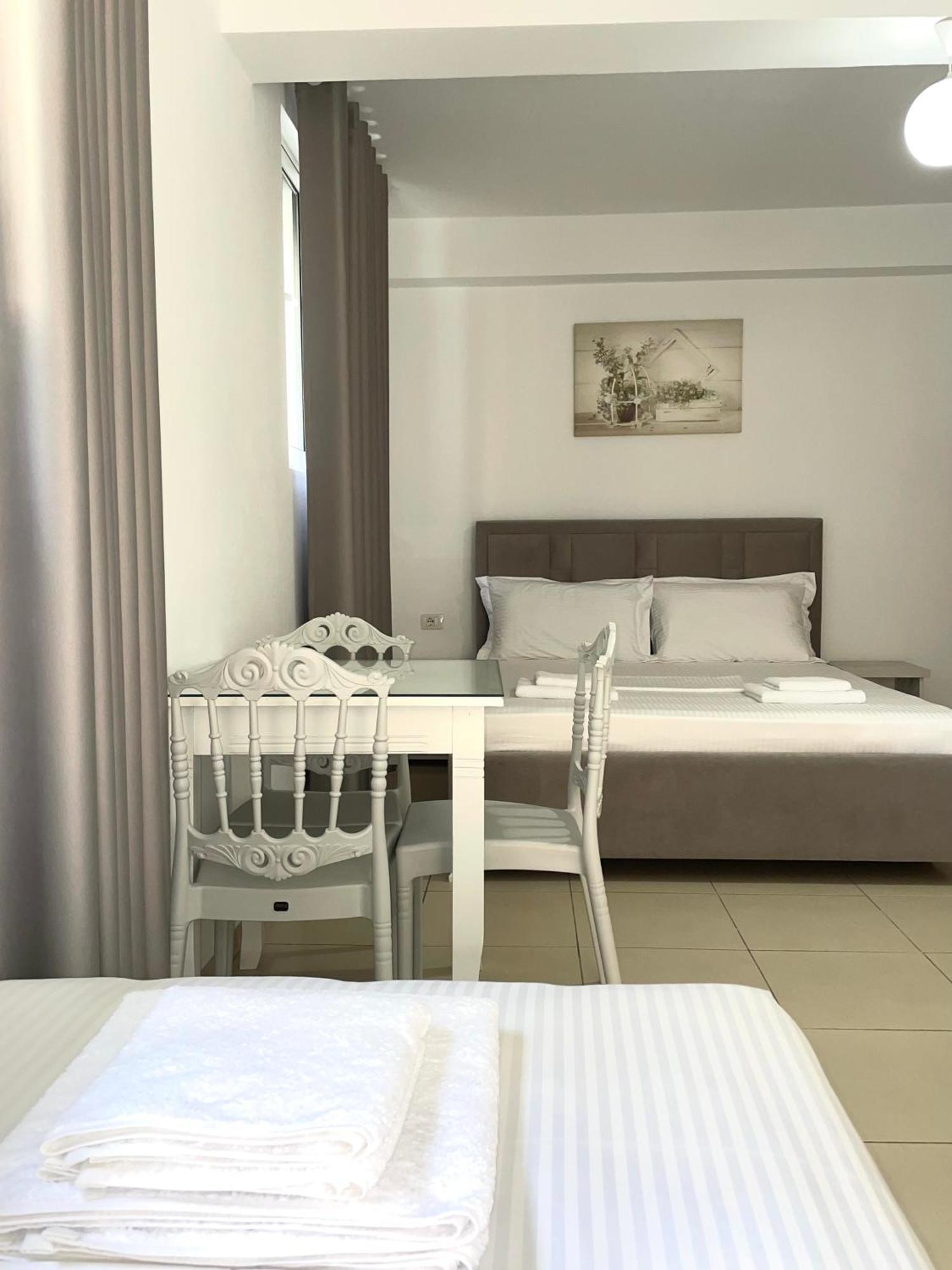 Joni Apartments Ksamil Eksteriør bilde